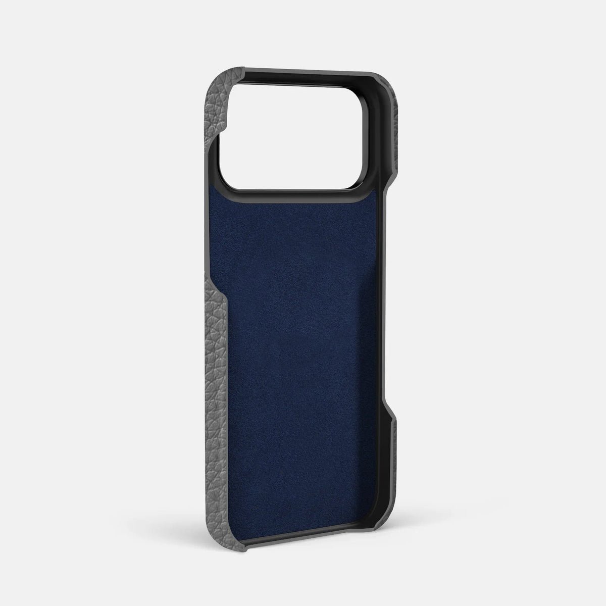 iPhone 17 Pro Leather Case — Ashe Handle Cardholder
