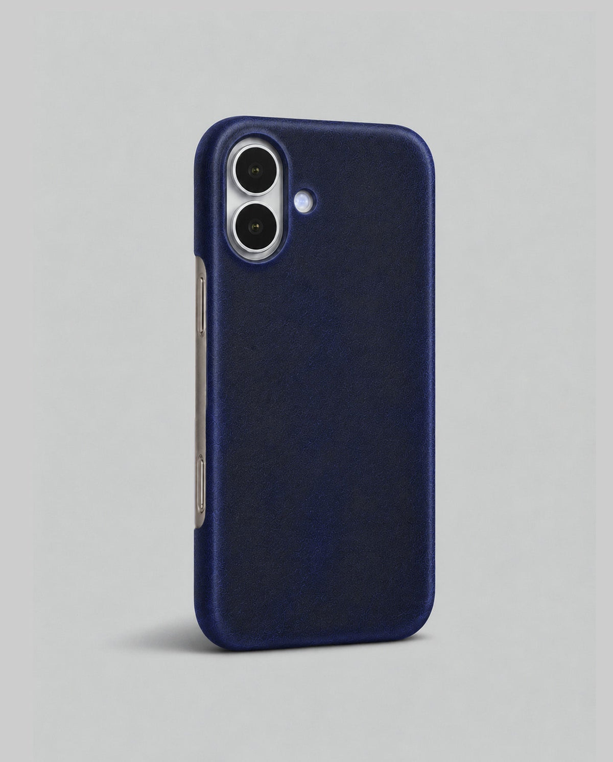 iPhone 16 Leather Case — Hari