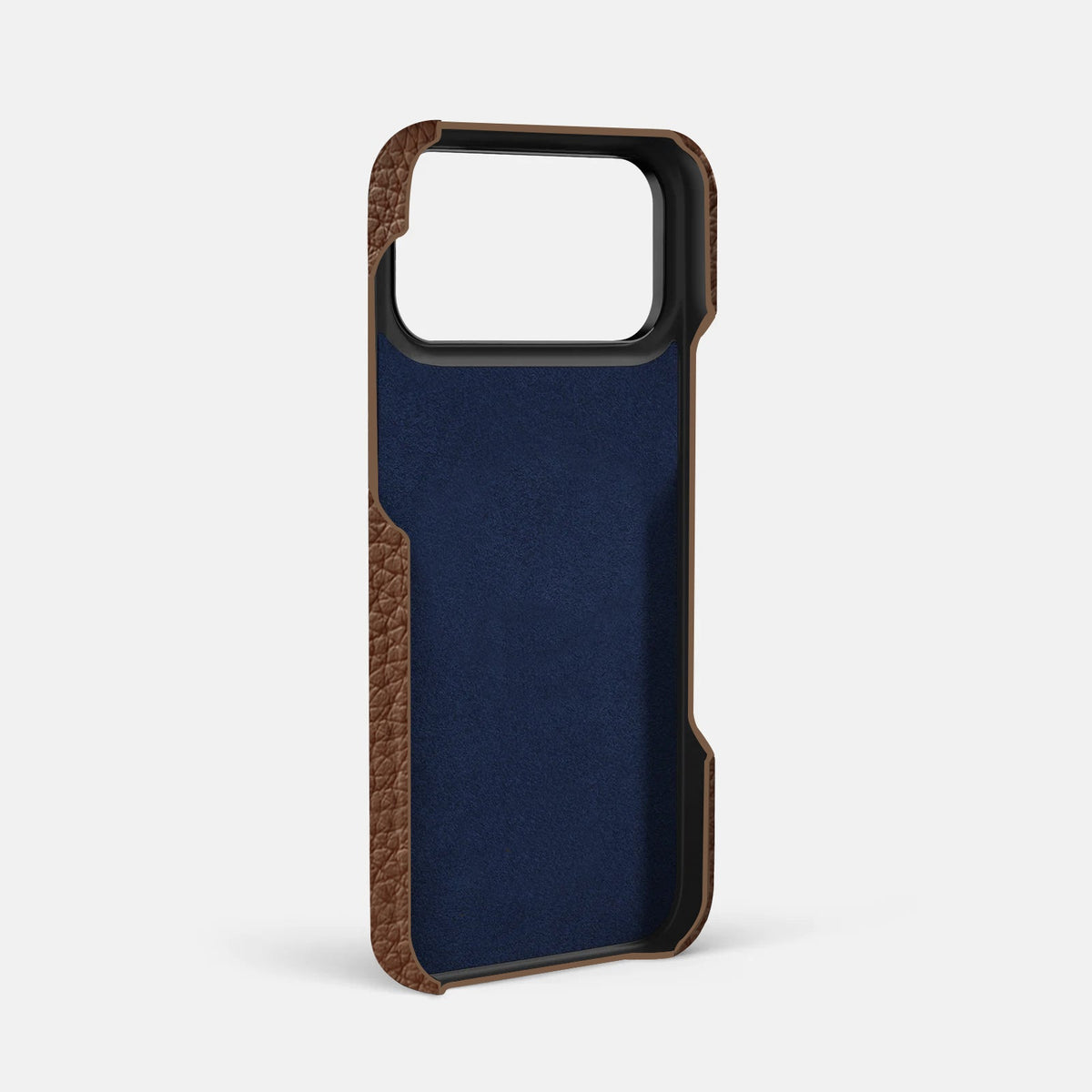 iPhone 17 Pro Leather Case — Ashe Handle Cardholder