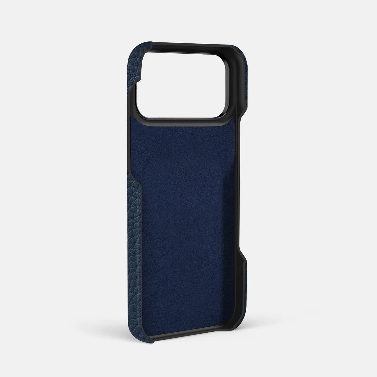 iPhone 17 Pro Leather Case — Ashe Handle