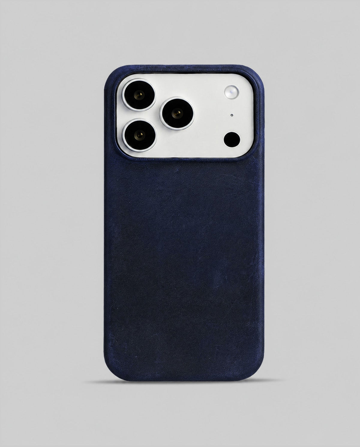 iPhone 17 Pro Max Leather Case — Hari